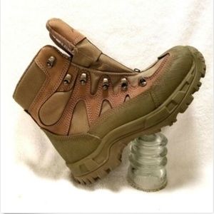 Wellco mens M760 combat hiker boots sz 4 W Olive G